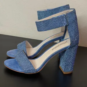 Jeffrey Campbell Blue Rhinestone Block Heels Mismatched Size Left 7.5 Right 8 thumbnail 3