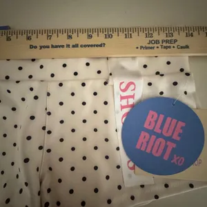 Blue Riot XO Polka Dot Shorts Womens Medium Cream Black Limited Edition Summer thumbnail 6