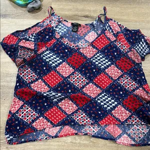 Rue21 Blue and Red Short Sleeve Blouse thumbnail 1