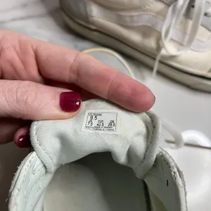 Vans Skateboard Women's Cream Gray Low Top Suede Leather Sneakers Sz 9.5 Classic thumbnail 5