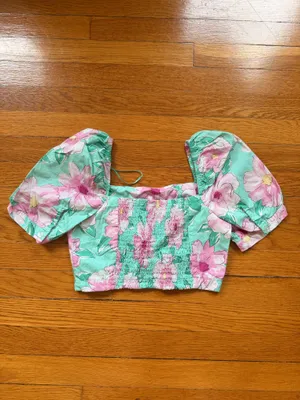 Gianni Bini Top Crop Floral thumbnail 2