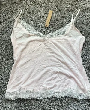 SKIMS Barely Pink Lace-Trim Camisole Tank thumbnail 1