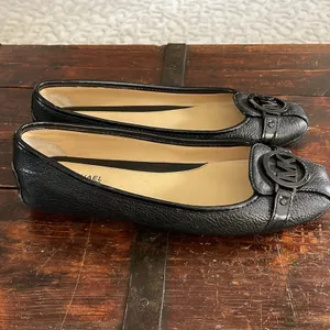Michael Kors Black Leather Ballet Flats Size 7.5 thumbnail 5