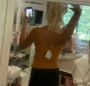 Yellow Tank thumbnail 3