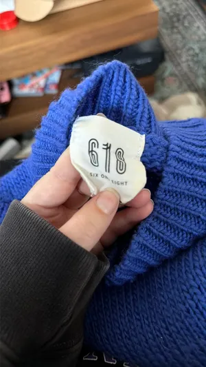Cobalt blue knit sweater thumbnail 7