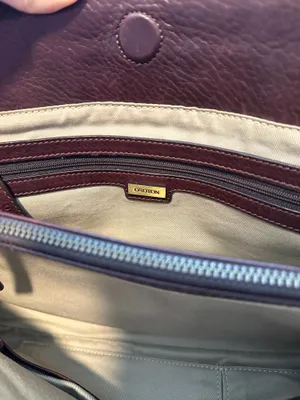 Vintage Y2K style Oroton Classic Women's Leather Bag - Burgundy/Maroon thumbnail 5