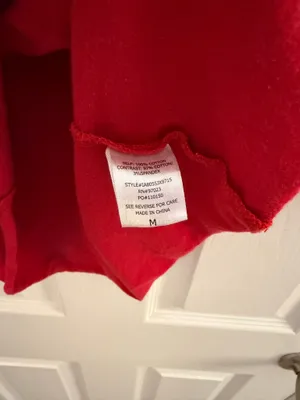 Rebellious One Red Retro 1997 Graphic Crop Top Medium thumbnail 4