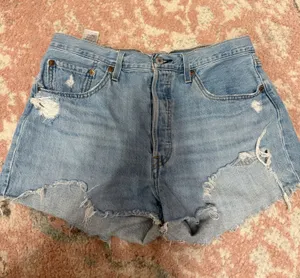 Levi’s 501 Shorts thumbnail 1