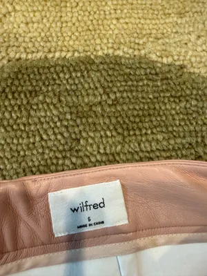 Like-New Aritzia Wilfred Patio Mini Skirt Vegan Leather Light Pink High Rise S thumbnail 2