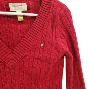 American Eagle Outfitters Classic Cable Knit Pullover V-Neck Sweater Red Medium thumbnail 5