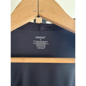 QINSEN Womens Black Ruched Sleeveless Bodycon Tank Top Size M‎ thumbnail 3