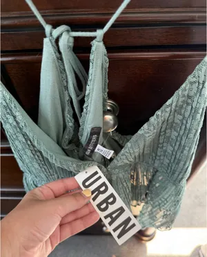 Urban Outfitters Top thumbnail 2