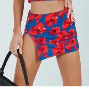 Princess Polly Red & Blue Mini Skirt Size 4 thumbnail 1