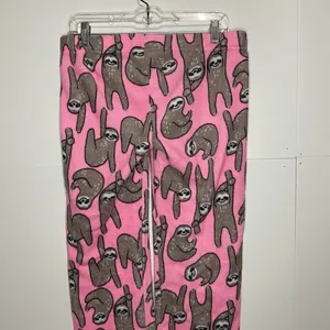 Coco Lounge Women’s Fleece Sweat Joggers Pants Size Medium (32x29) Pink Sloths thumbnail 4