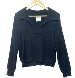 Abercrombie & Fitch Black Ribbed Knit Collared Long Sleeve V-Neck Sweater Size S thumbnail 1