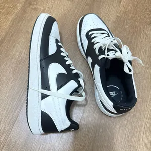 Nike Court Vision Low NN Black/White-Black Women Size 10 thumbnail 5