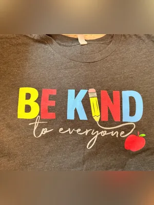 Next Level Apparel Jordyn’s Summer Shirt Project: 'Be Kind to everyone: XLarge thumbnail 2