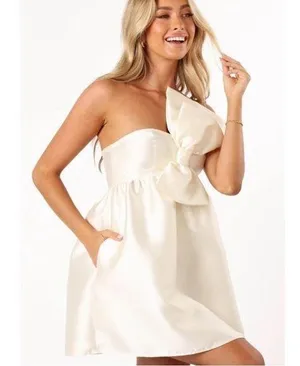 Petal & Pup Ellah Satin Bow Front Mini Dress Ivory White Size Medium M thumbnail 1