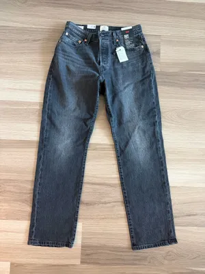 Levi’s 501 Curve Jeans thumbnail 1