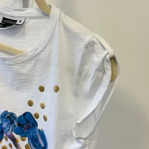 London Ink 83/25 Floral Heart Gold Polka Dot Chic Tee Made in Italy Med Wht Blue thumbnail 4