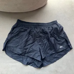 Alo Yoga Game Time Short Navy S thumbnail 2