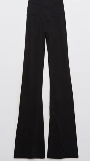 Aerie New With Tags LARGE REGULAR OFFLINE By Crossover BUTTERSOFT FLARE LEGGING BNWTS thumbnail 1