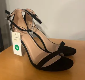 A New Day 3” Black Gillie Heels Size 10 NWT thumbnail 1