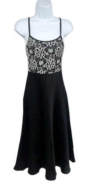 Vintage Y2K Black Lace Midi Dress Size Small Whimsical Goth Fairy Grunge Flare thumbnail 1