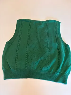 Aritzia Sunday Best Green Cropped QUINN‎ SWEATER VEST Size Small thumbnail 8