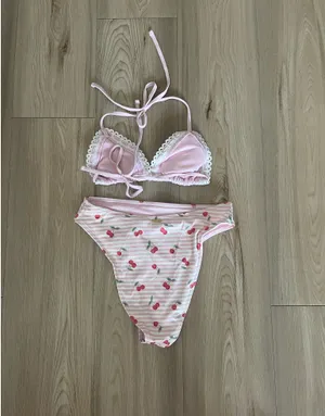 Hollister bikini  thumbnail 2