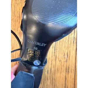 Caverley Shoes Womens Size 6 Black Zebra Slingback Strappy Pointed Toe Heels thumbnail 5