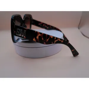 Steve Madden Margia Tortoise‎ Shell Square Sunglasses Brown Gradient SM Logo NEW thumbnail 4