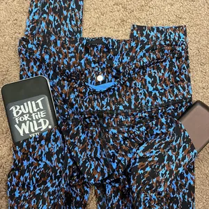 Lululemon bra and legging set leggings size 4 bra size 8 thumbnail 4