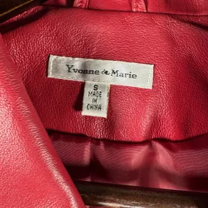 Vintage Yvonne de Marie Size Small Red Leather Jacket Moto Biker 80s thumbnail 5