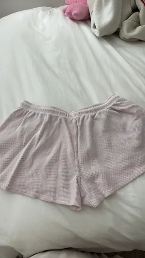 Brandy Melville Lounge Shorts thumbnail 2