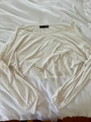 off shoulder white shirt thumbnail 2