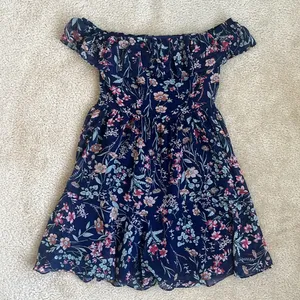 Like New Lulus My Favorite Floral Print Navy Blue Mini Dress in Women's Small thumbnail 3
