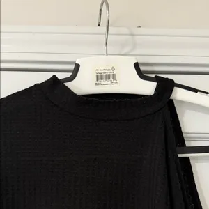 Black Women's Top Size XL thumbnail 2