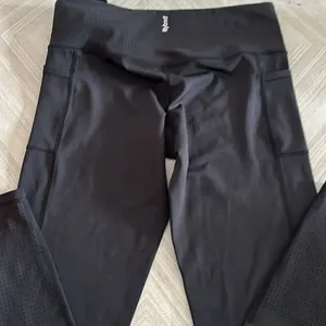 Lilybod Women’s Phantom Jet Alex Leggings in Black thumbnail 7