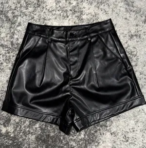 Boutique tailored leather shorts Black thumbnail 1