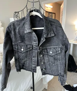 Black Jean Jacket Size M thumbnail 1