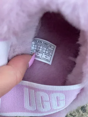 UGG Fluff Yeah Slides thumbnail 4