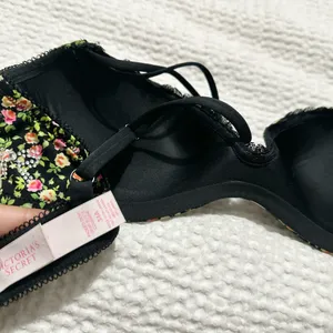 Victoria's Secret 34A padded Demi thumbnail 4