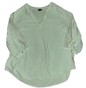 Torrid 1x Teal Floral 3/4 Sleeve Top thumbnail 1