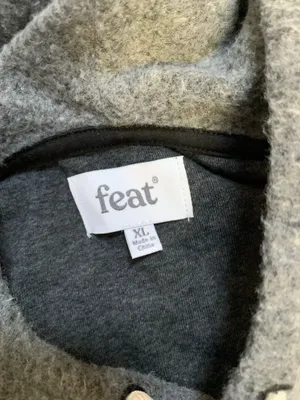 Feat Blanket Hoodie gray comfy soft pullover hooded sweatshirt XL thumbnail 4