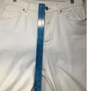 Zara Women Off White High Waisted Straight Leg Raw Hem Jeans Size 10 thumbnail 8