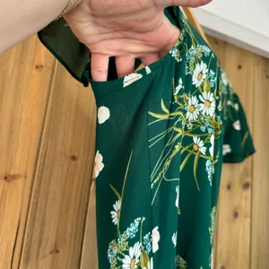Reformation Rosi Dress Buena Green NEW thumbnail 7