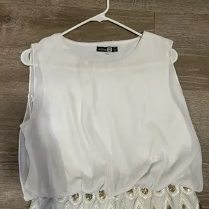 Boohoo White and Gold Sequin Dress thumbnail 3