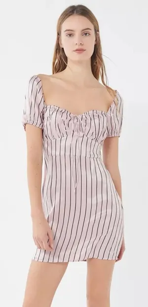 Urban Outfitters Lioness On The Line Off-The-Shoulder Mini Dress Size XS‎ thumbnail 1