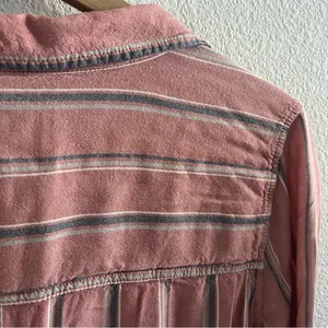 American Eagle Oversized Fit Striped Button Front Long Sleeve Medium thumbnail 8